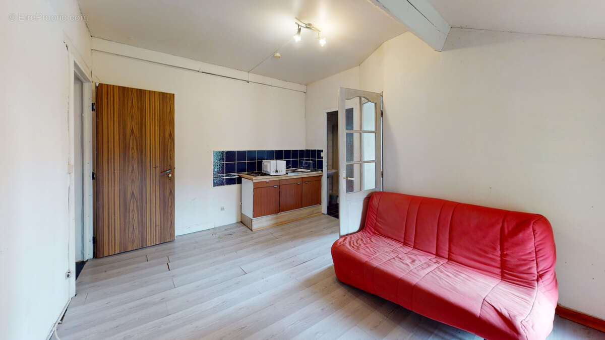 Maison à COLLEVILLE-SUR-MER