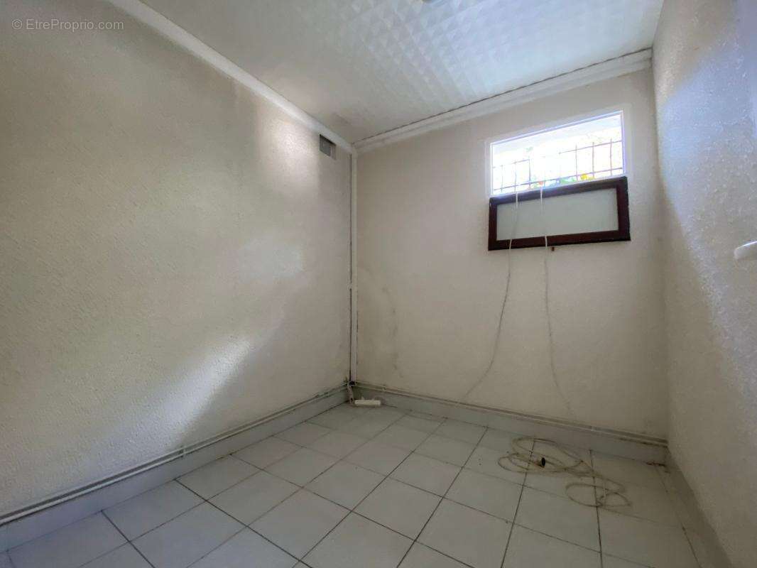 Maison à LES MATHES