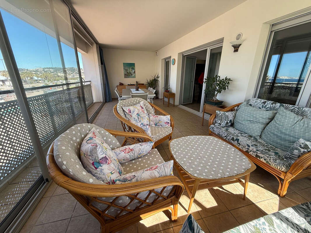 Appartement à MARSEILLE-8E