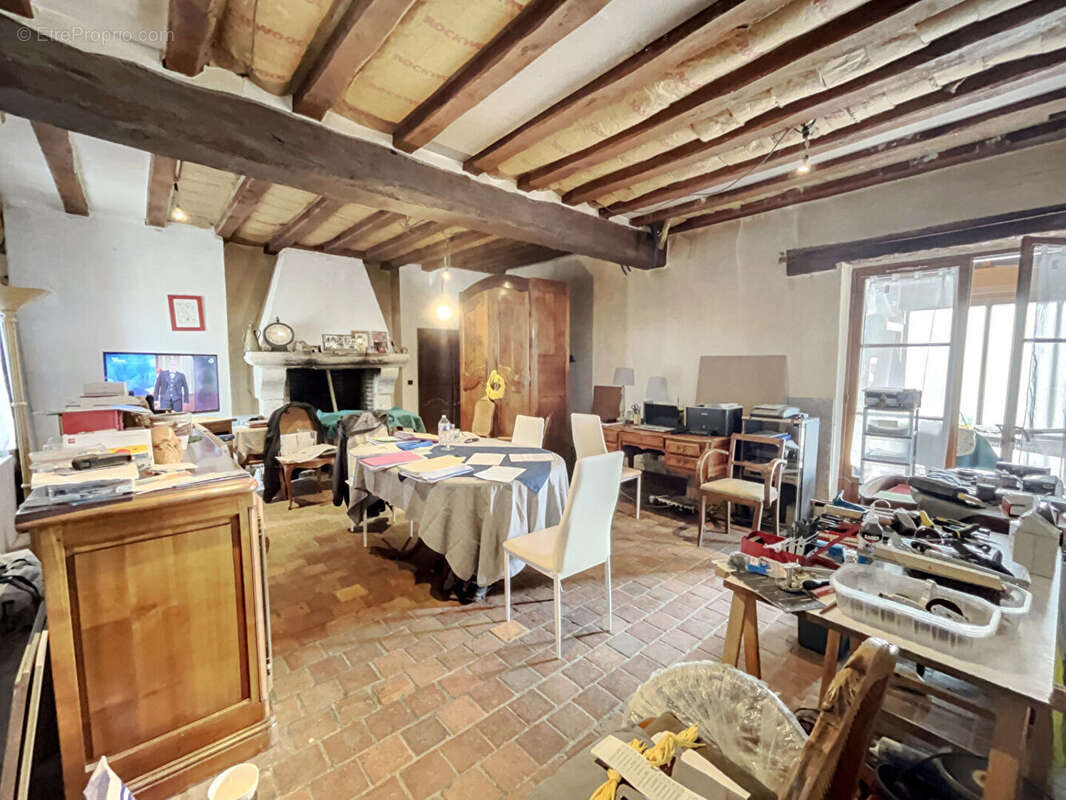 Appartement  4 pièce(s) 105.63 m2 - photo 3