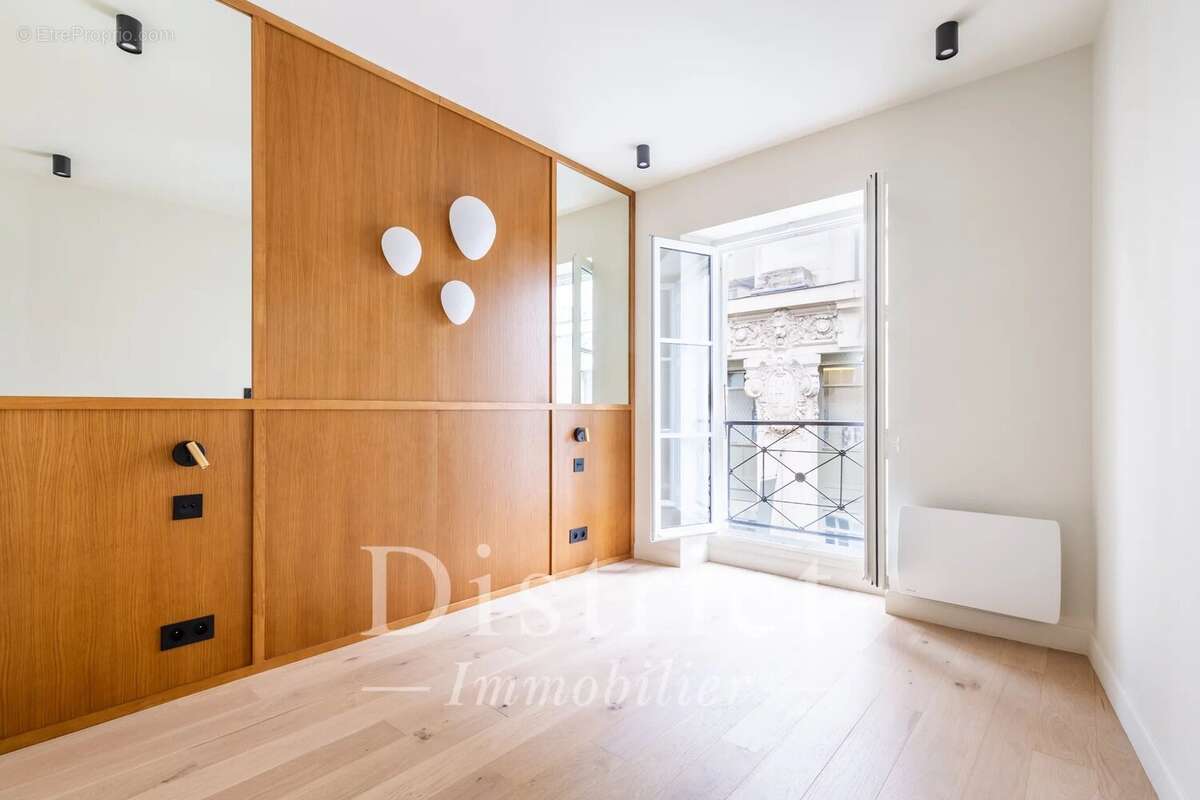 Appartement à PARIS-4E