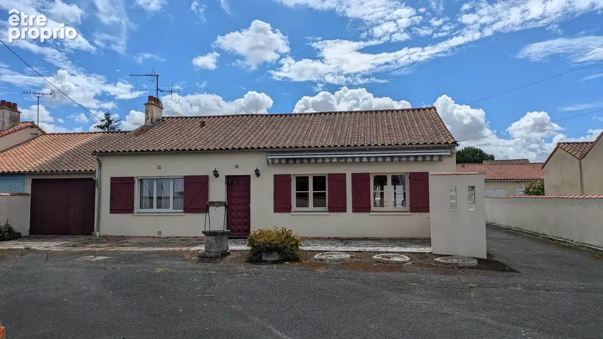 Photo Maison à Frontenay-Rohan-Rohan au prix de 188 100€