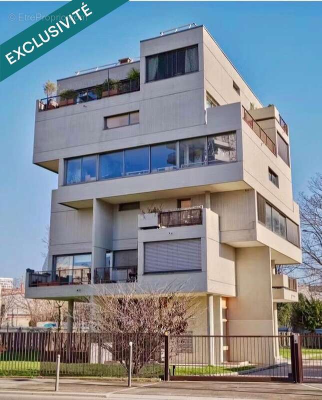 Photo 2 - Appartement à IVRY-SUR-SEINE