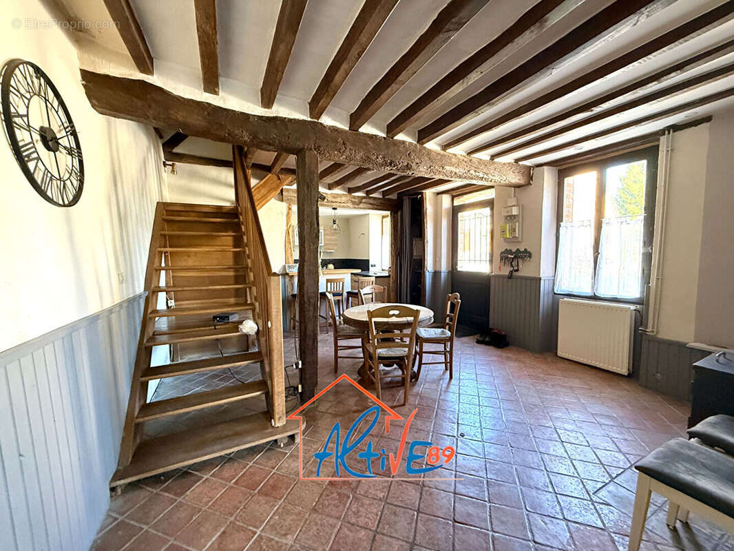 Maison à SAINT-AUBIN-CHATEAU-NEUF