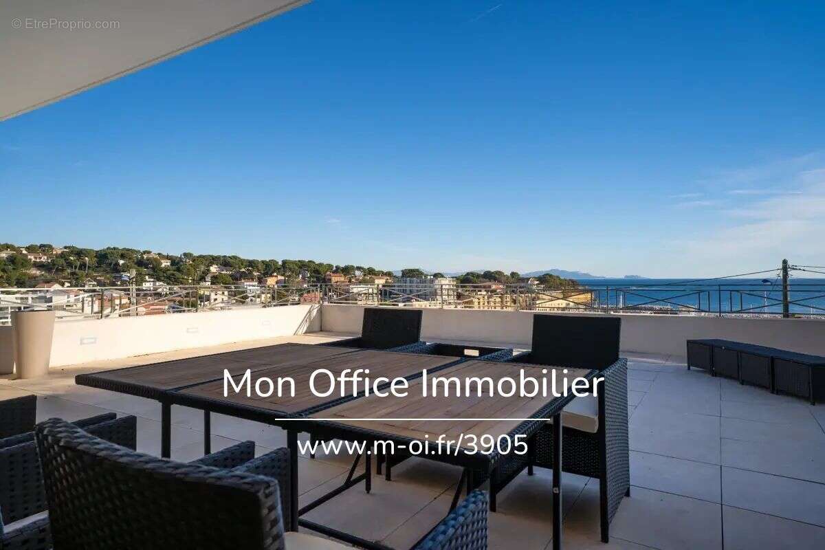 Appartement à CARRY-LE-ROUET