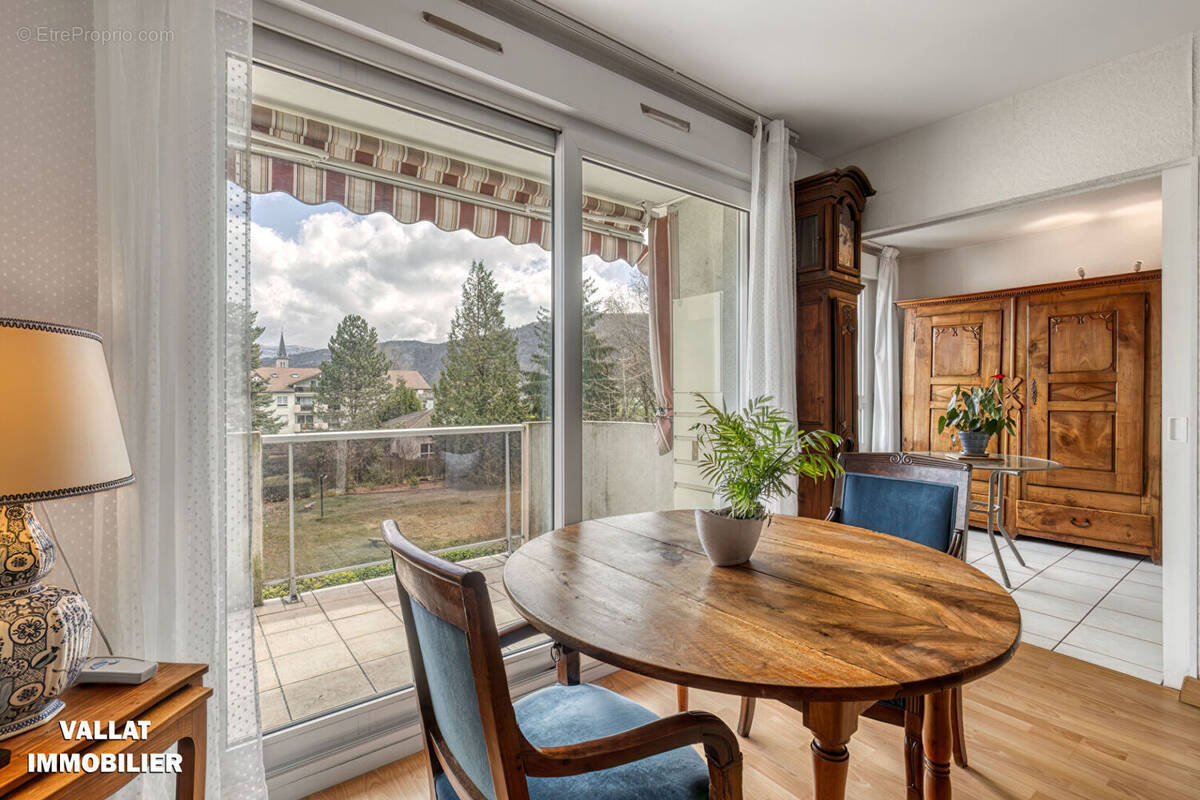 Appartement à QUINTAL