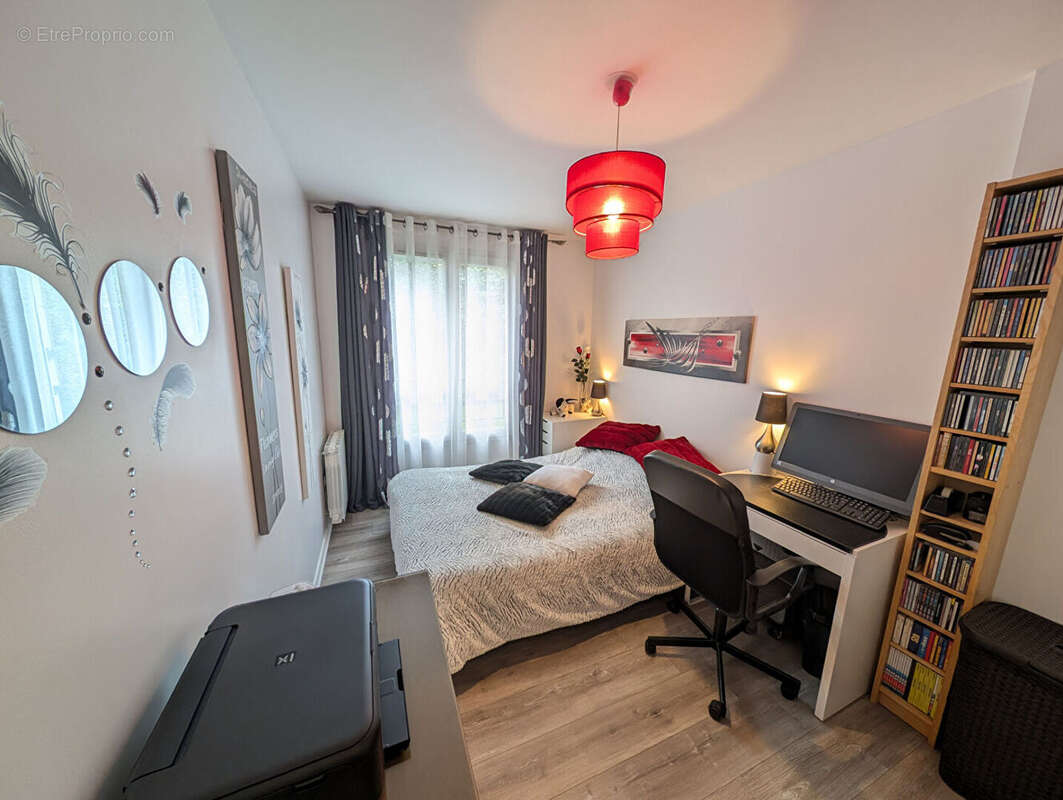 Appartement à NANTEUIL-LES-MEAUX