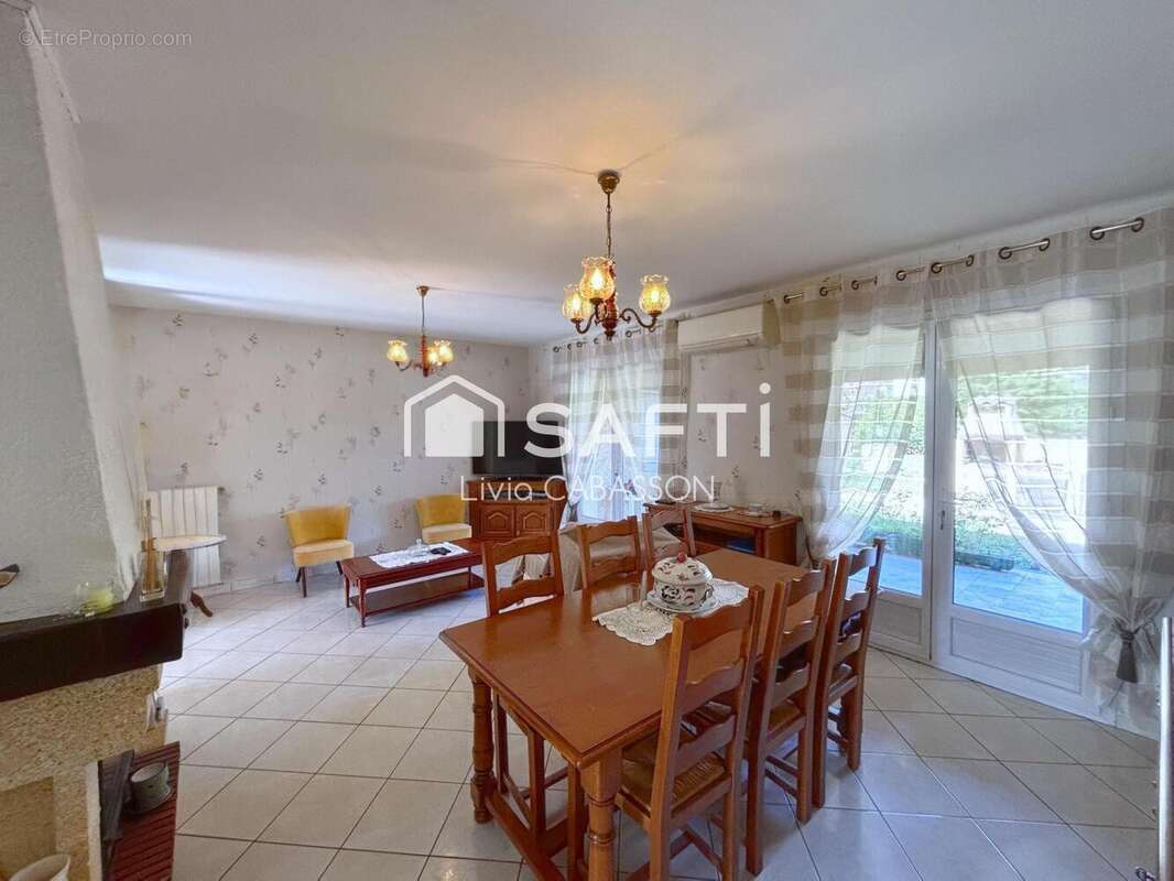 Photo 2 - Maison à MEYREUIL