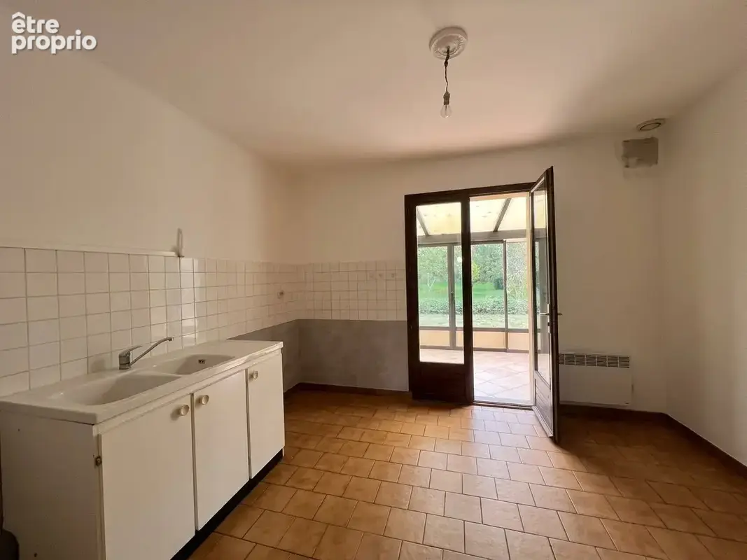 Maison de plain pied a sainte gemme moronval - photo 5