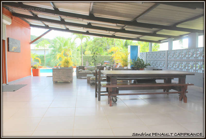 Appartement à KOUROU