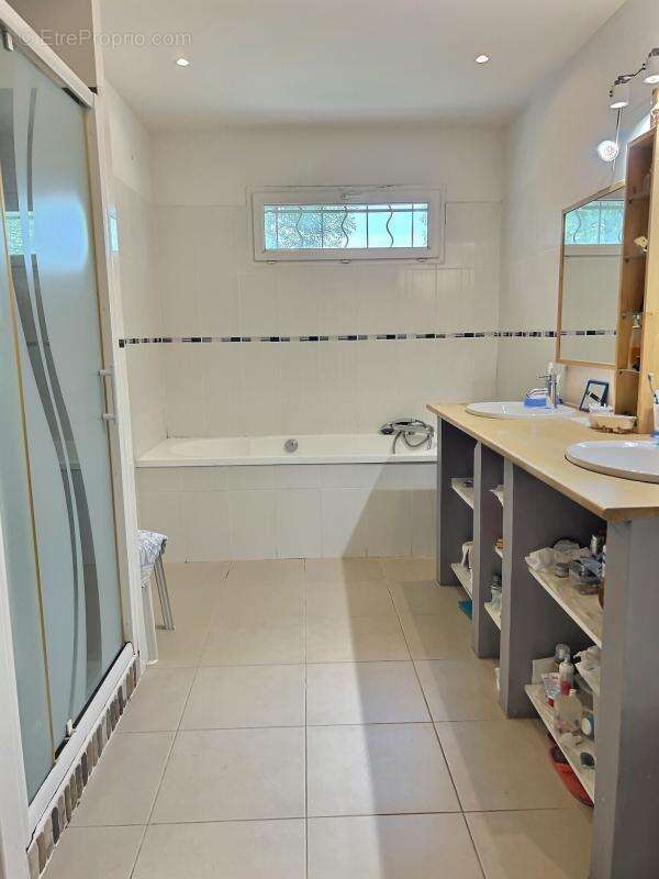 Maison à LABASTIDE-SAINT-PIERRE