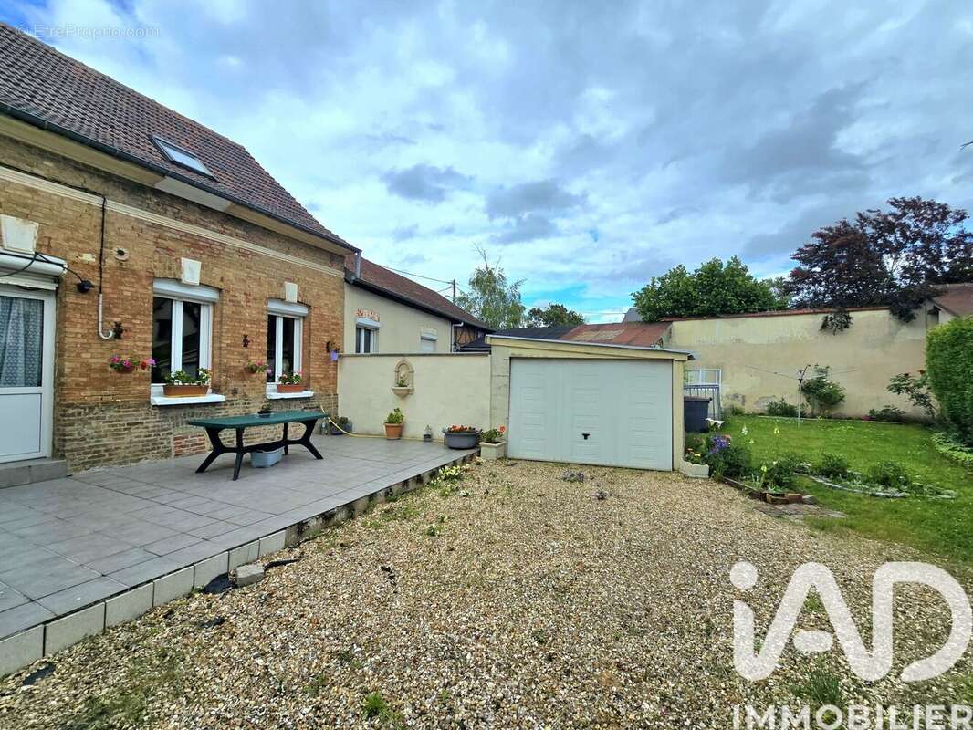 Photo 2 - Maison à CAUDEBEC-LES-ELBEUF