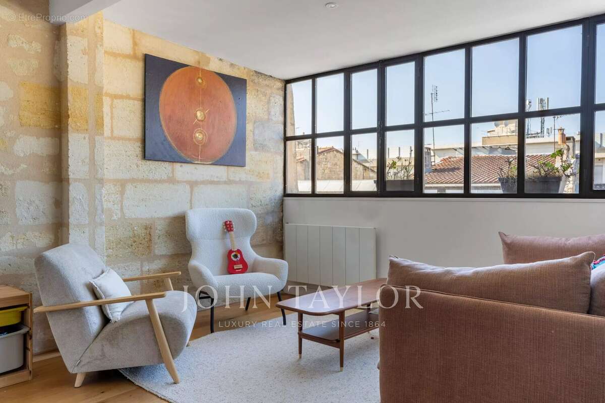 Appartement à BORDEAUX