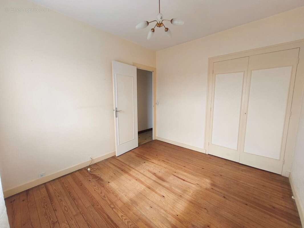 Maison 90 m² à Libourne  - photo 4