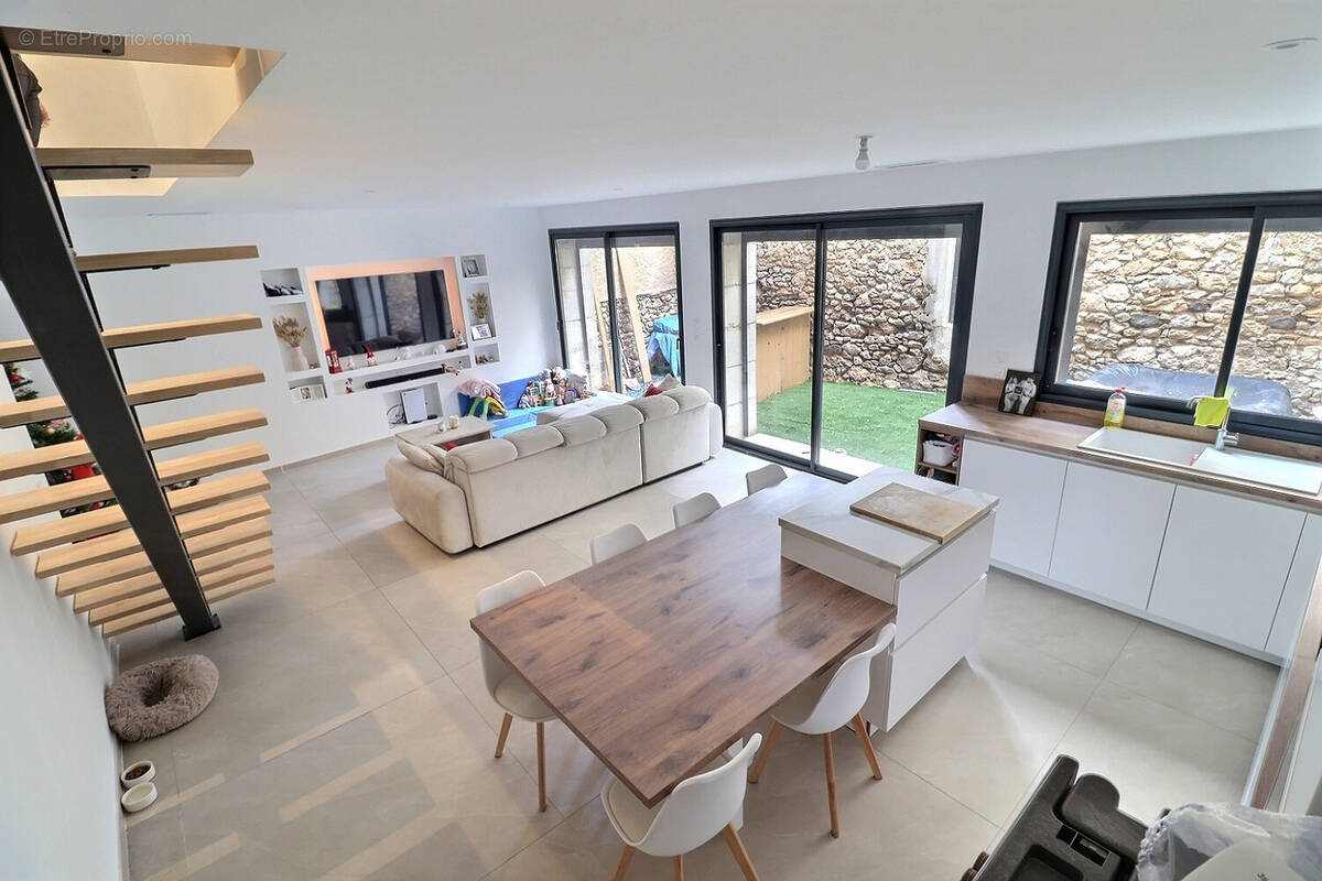Maison à ASPIRAN