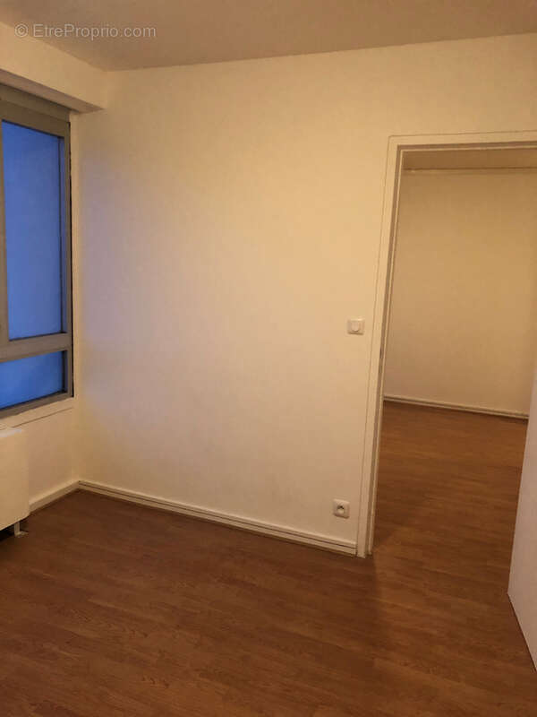 Appartement à DAMMARIE-LES-LYS