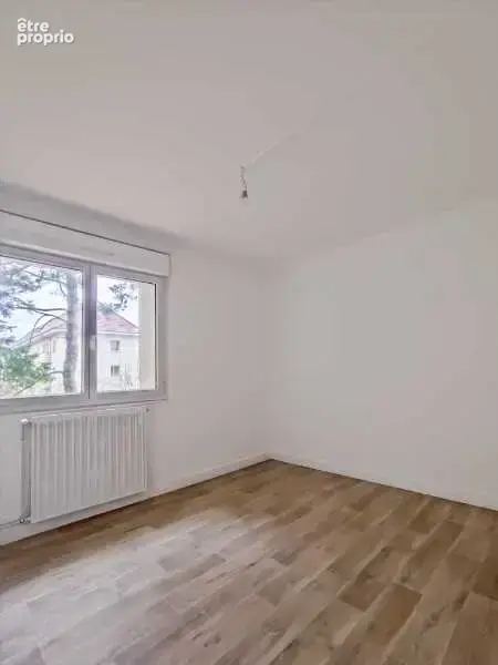 Appartement 4 pièces 71 m² à vendre à Grand-Charmont (25200) - photo 5