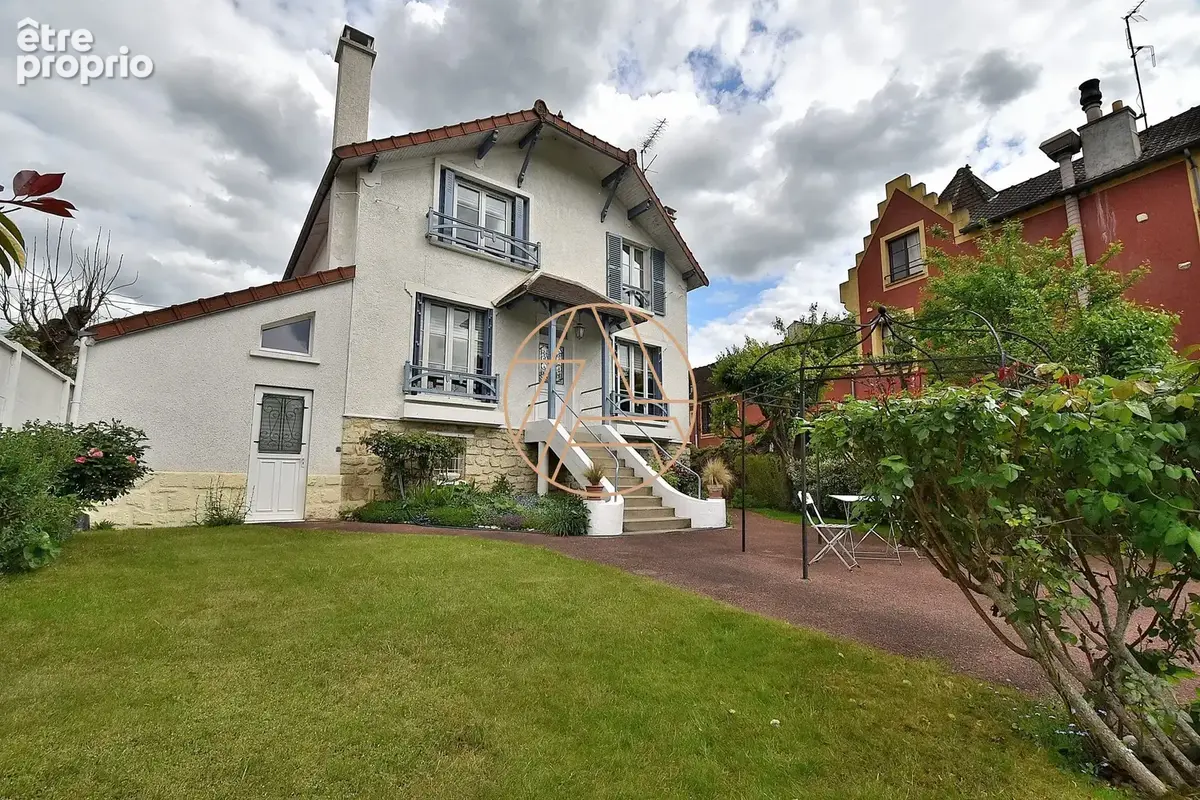Maison 6 pièces 174 m² à vendre à Chennevieres-Sur-Marne (94430) - photo 2