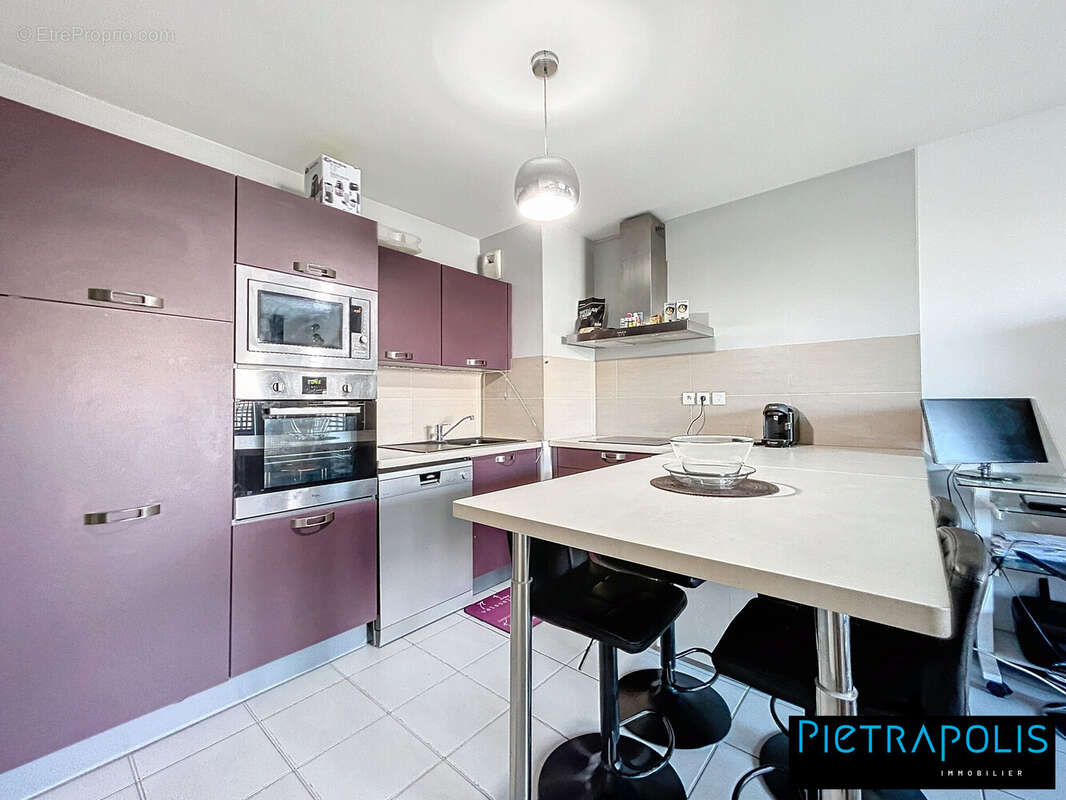 Appartement à SAINT-FONS