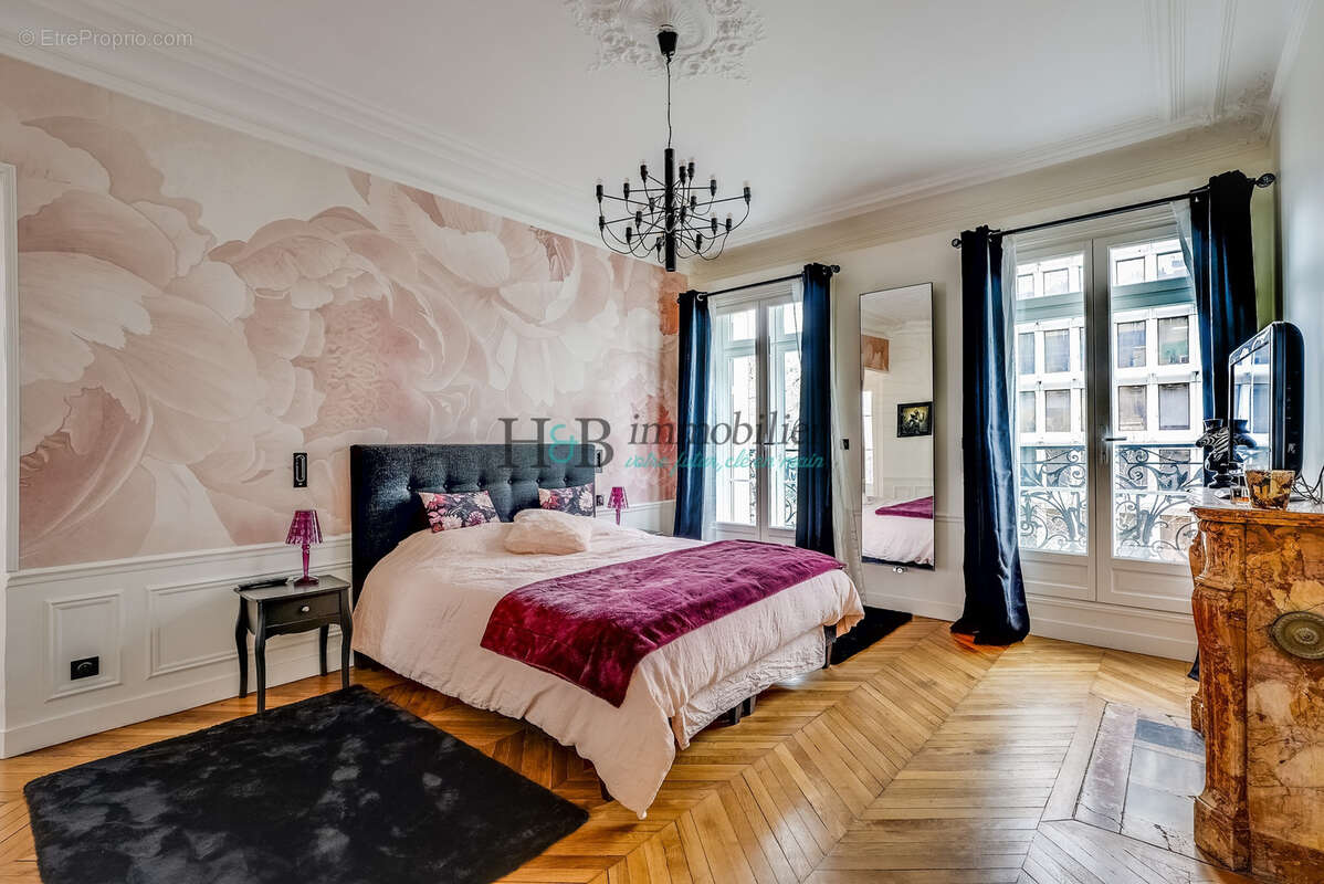 Appartement à PARIS-12E