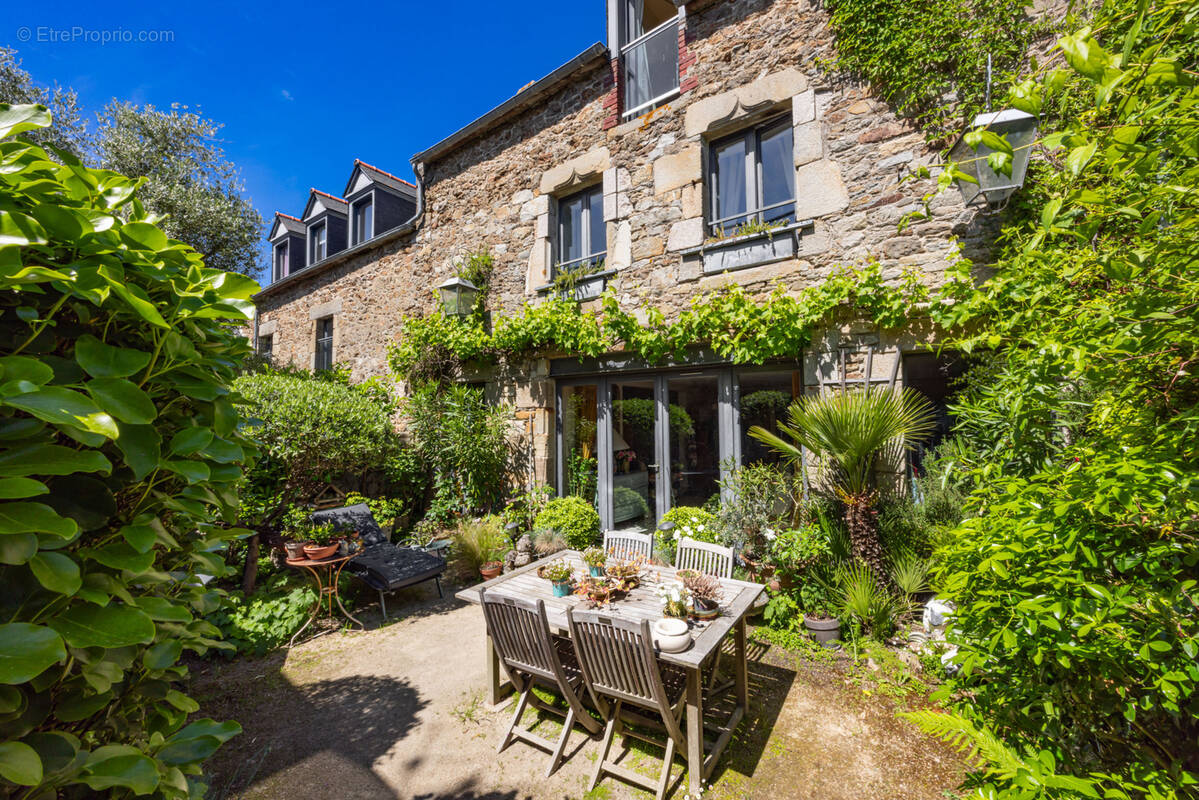 Maison à SAINT-BRIAC-SUR-MER