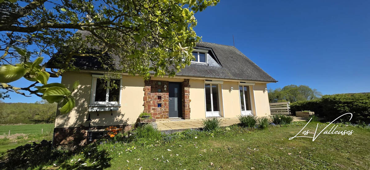 Maison à SAINT-GERMAIN-D'ETABLES