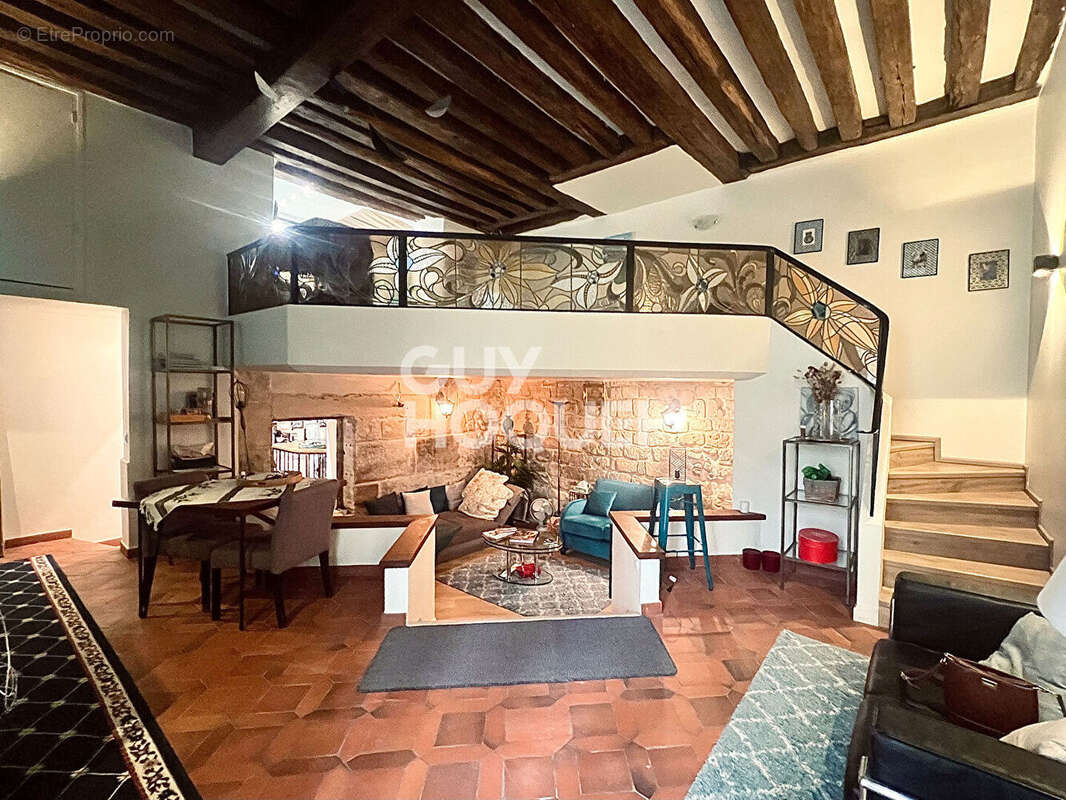Appartement à PARIS-5E
