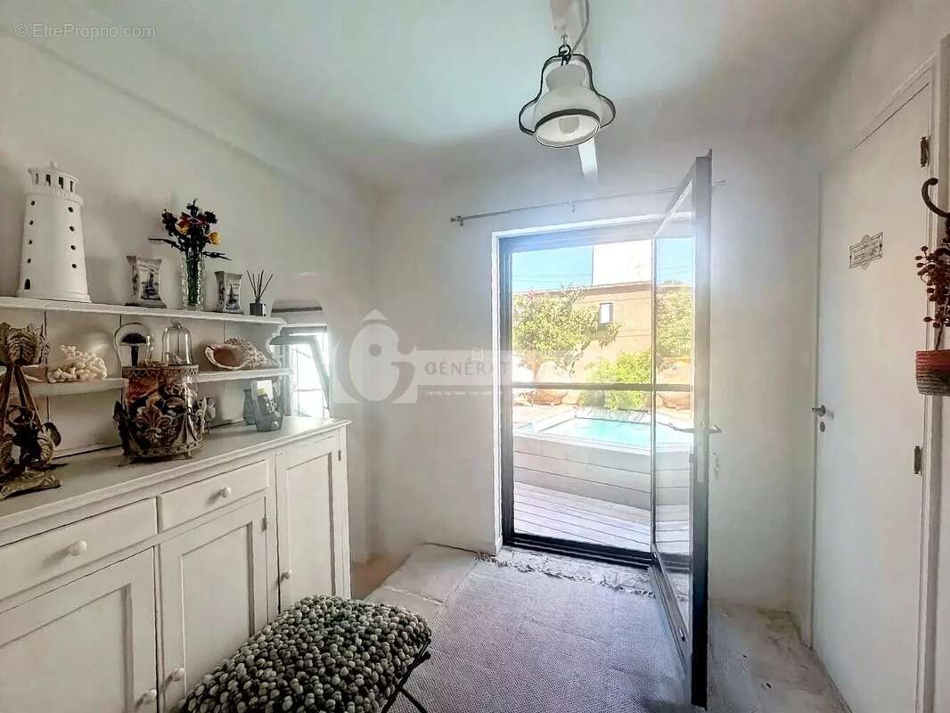 Maison ancienne rénovée T5 coeur de village de Fontvieille - photo 15