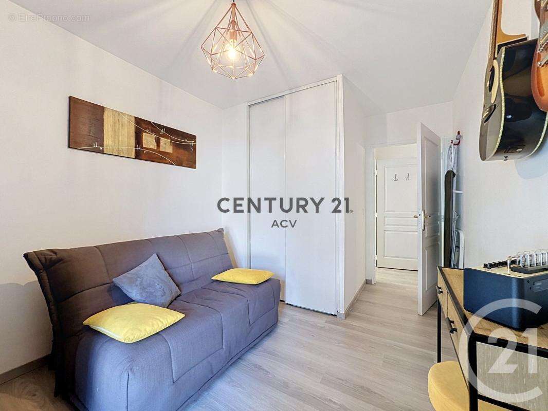 Appartement à MAISONS-ALFORT