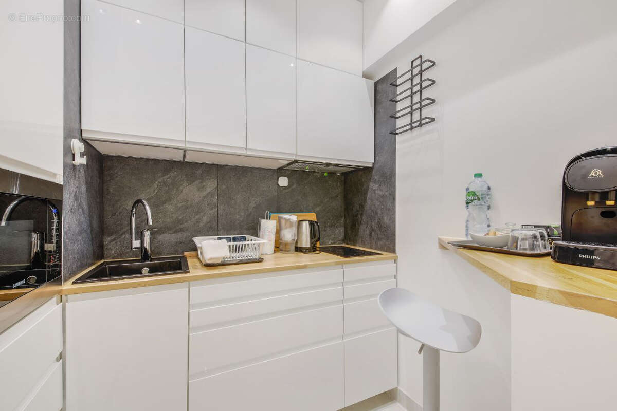 Appartement à PARIS-3E