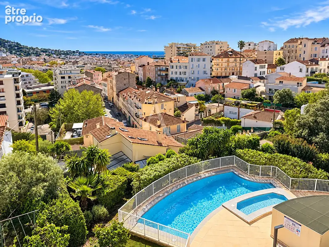 Exclusivite - cannes petit juas - villa sur le toit 125 m² - 4 chambres - terrasse 150 m² - piscine - photo 2
