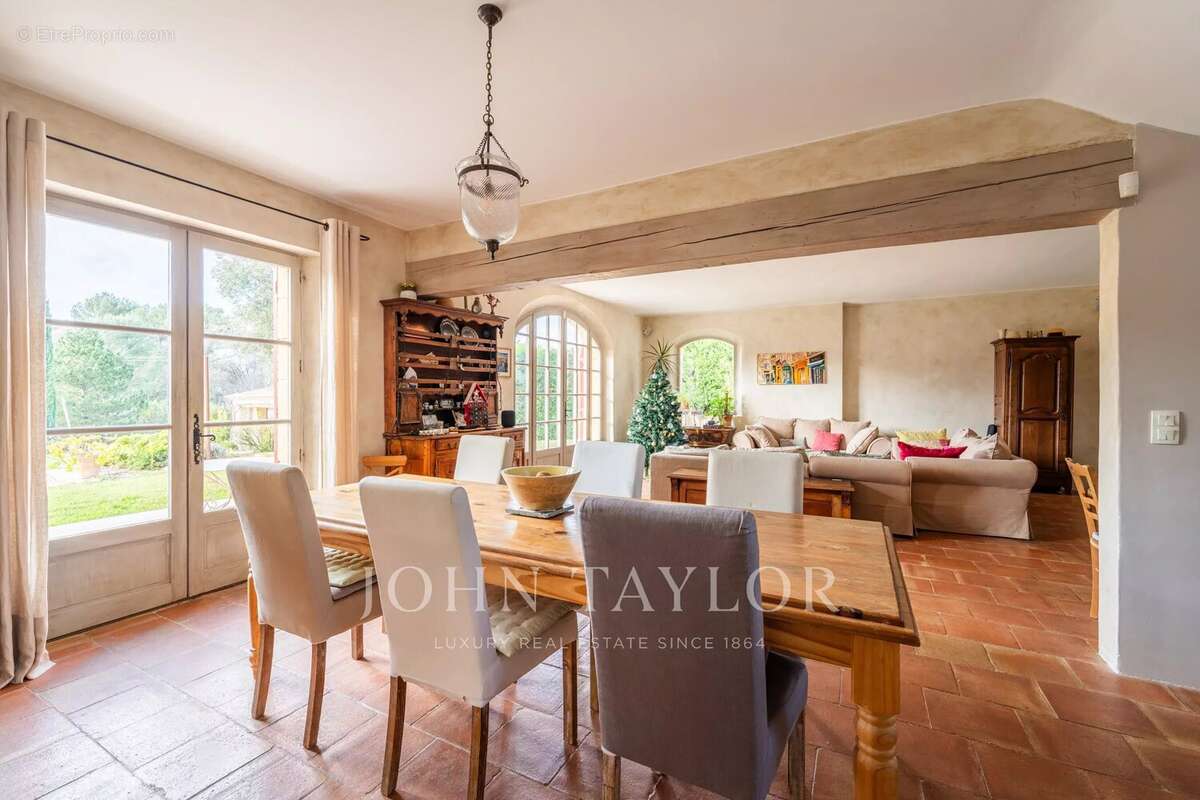 Maison à AIX-EN-PROVENCE