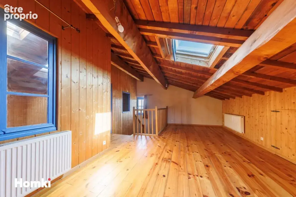Maison de ville T8 de 216 m à Courpière 63120 - photo 15