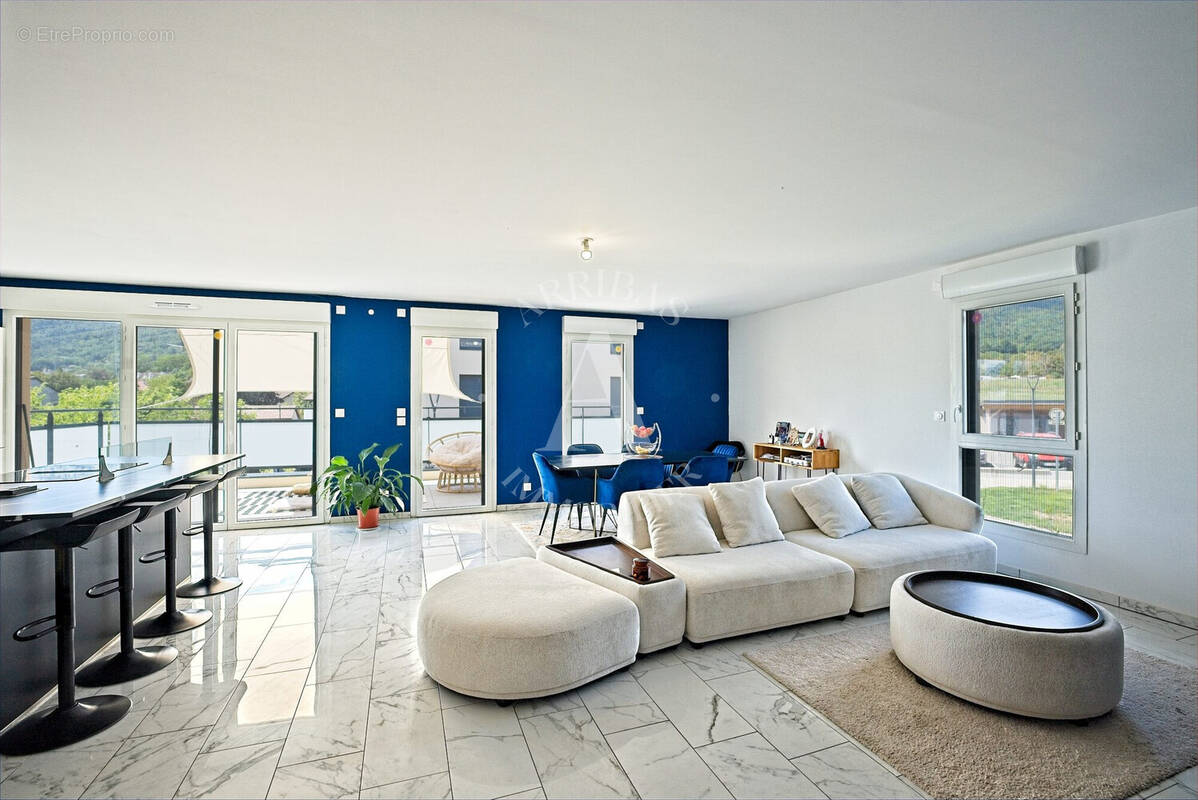 Appartement à CROZET