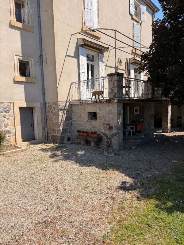 Maison à TOURNON-SUR-RHONE
