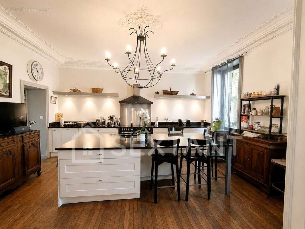 Maison à COGNAC