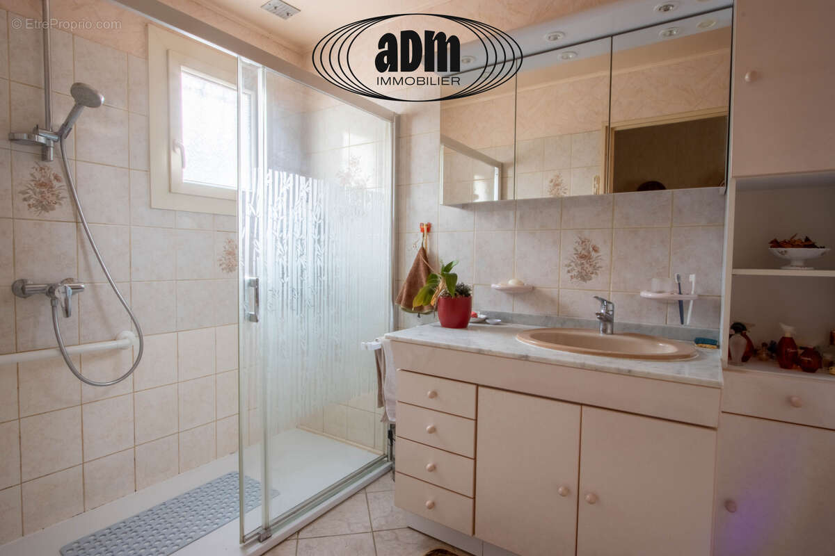 Maison à COULOMBS-EN-VALOIS