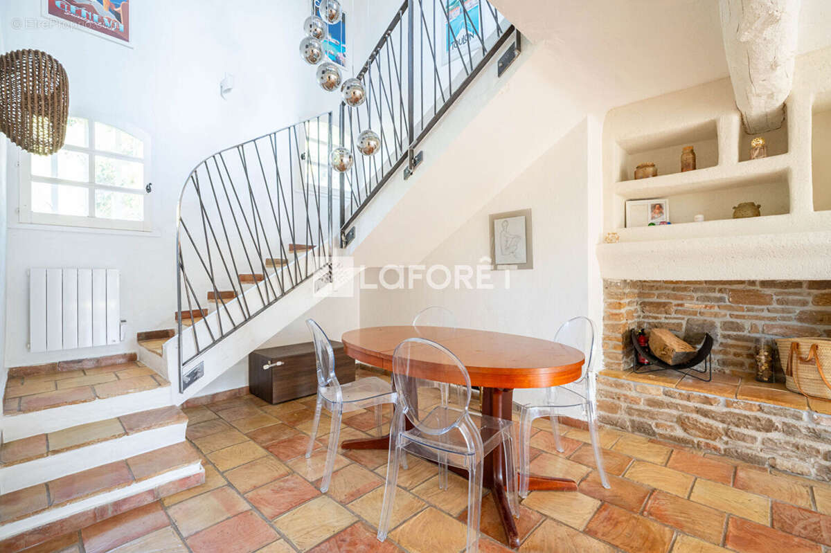 Maison à CARNOUX-EN-PROVENCE