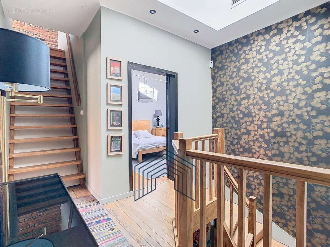 Maison à BRUGUIERES