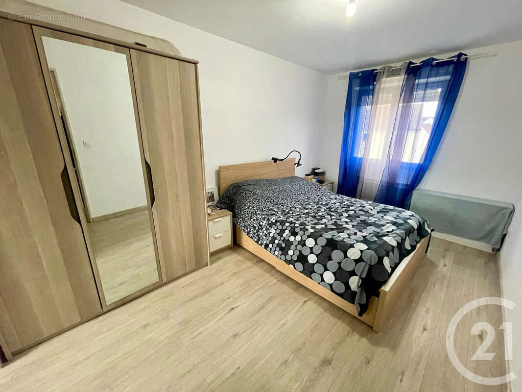 Maison à DAMMARTIN-EN-GOELE