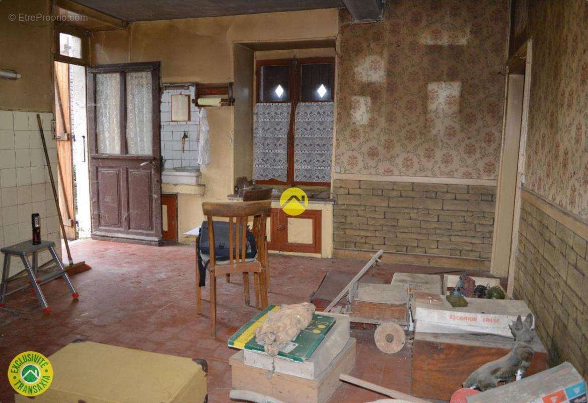 Maison à FOURCHAMBAULT