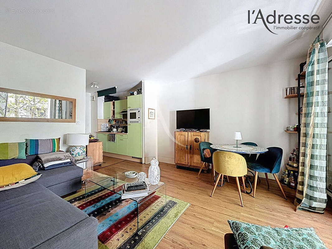 Appartement à SURESNES