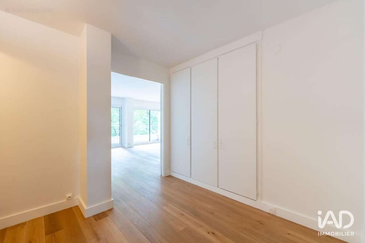 Photo 2 - Appartement à SEVRES