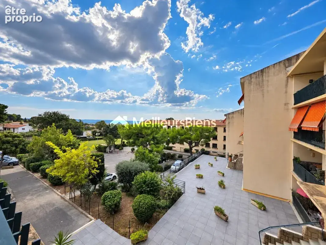 Appartement entièrement rénové avec vue imprenable Roucas - photo 11
