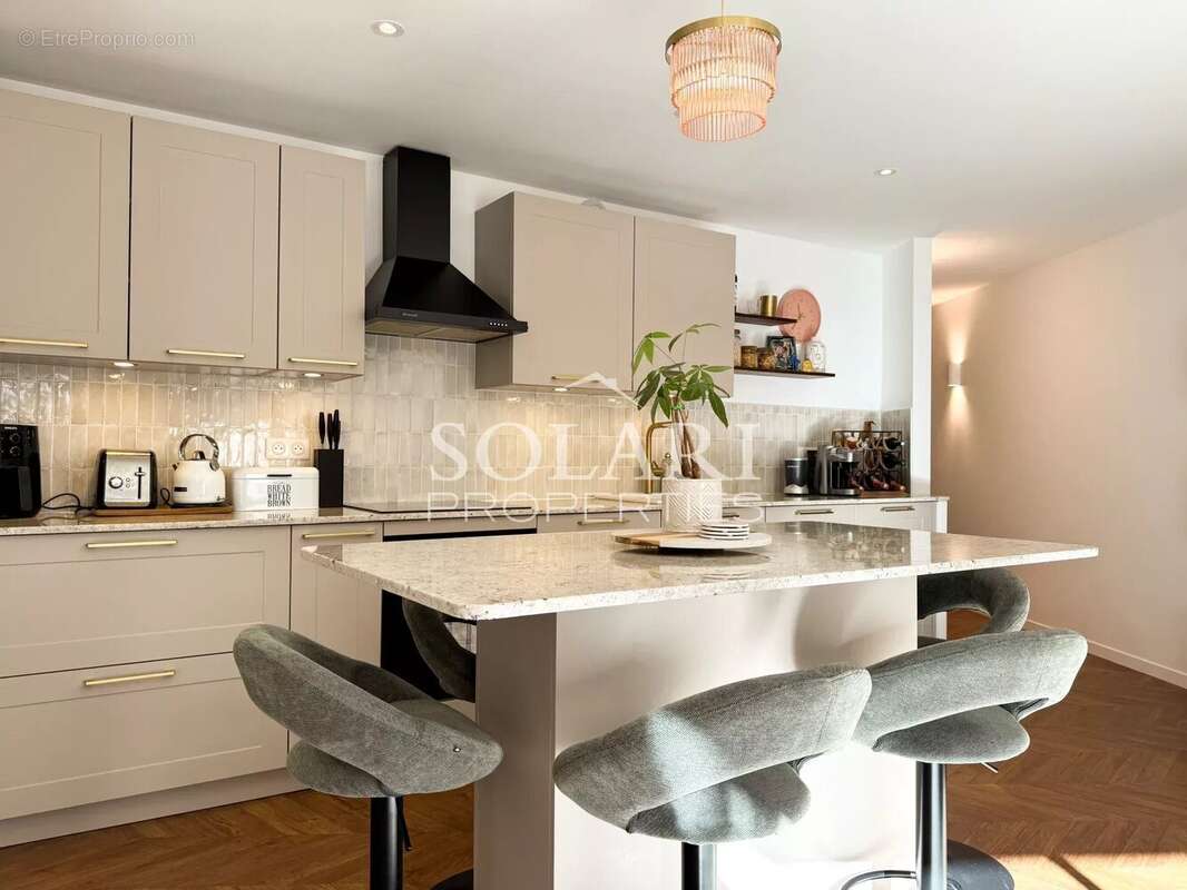 Appartement à THEOULE-SUR-MER