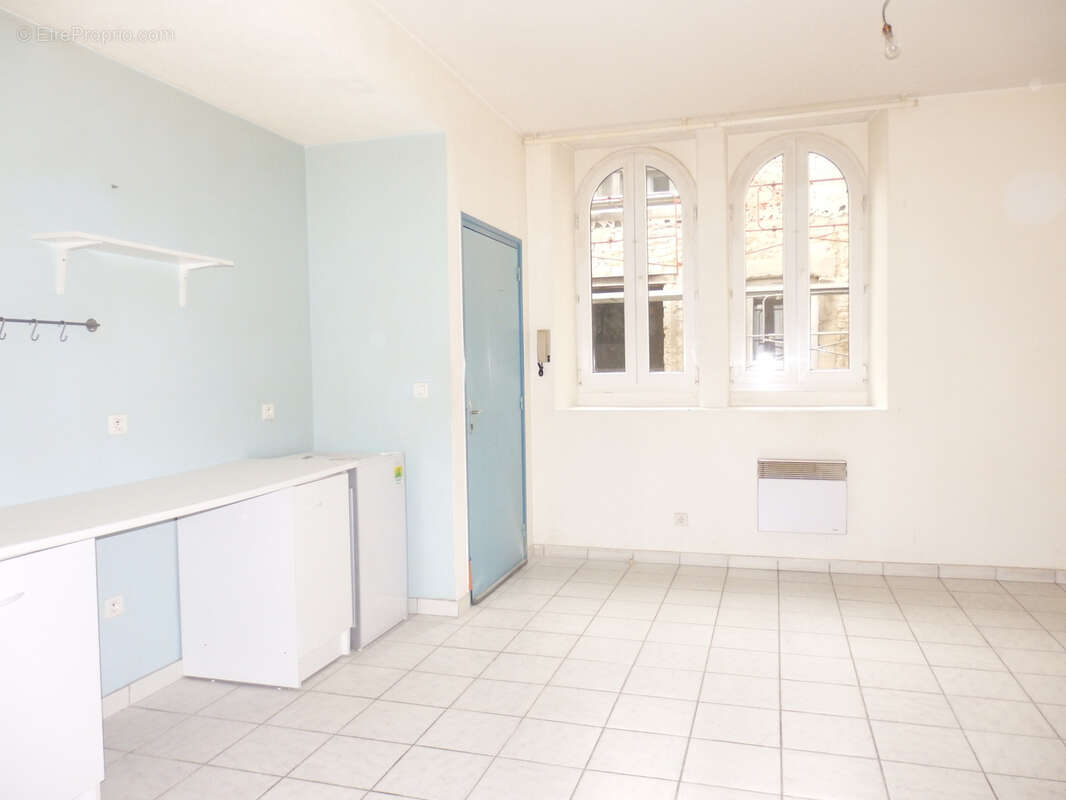 Appartement à LA CHARITE-SUR-LOIRE