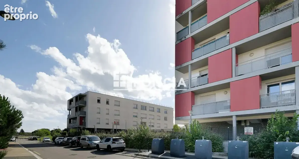 À VENDRE – Très bel appartement 3 pièces de 54m2, lumineux avec grande terrasse et 2 places de parking en sous-sol– Le Mée-sur-S - photo 8
