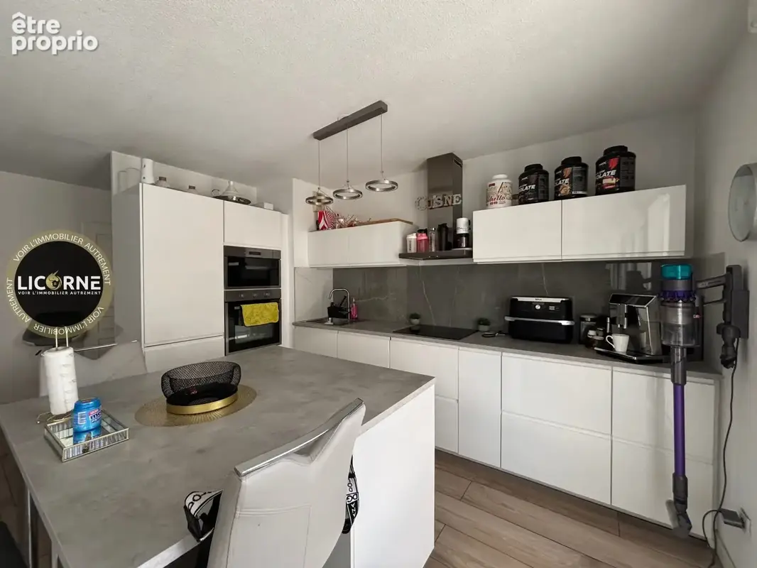 Appartement 63 m² à Marseille-15e  - photo 2