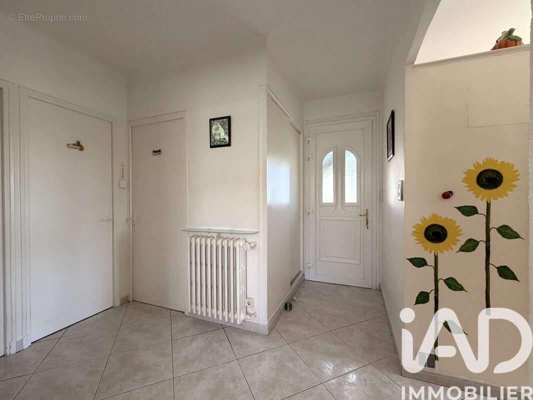 Photo 9 - Maison à ORAISON