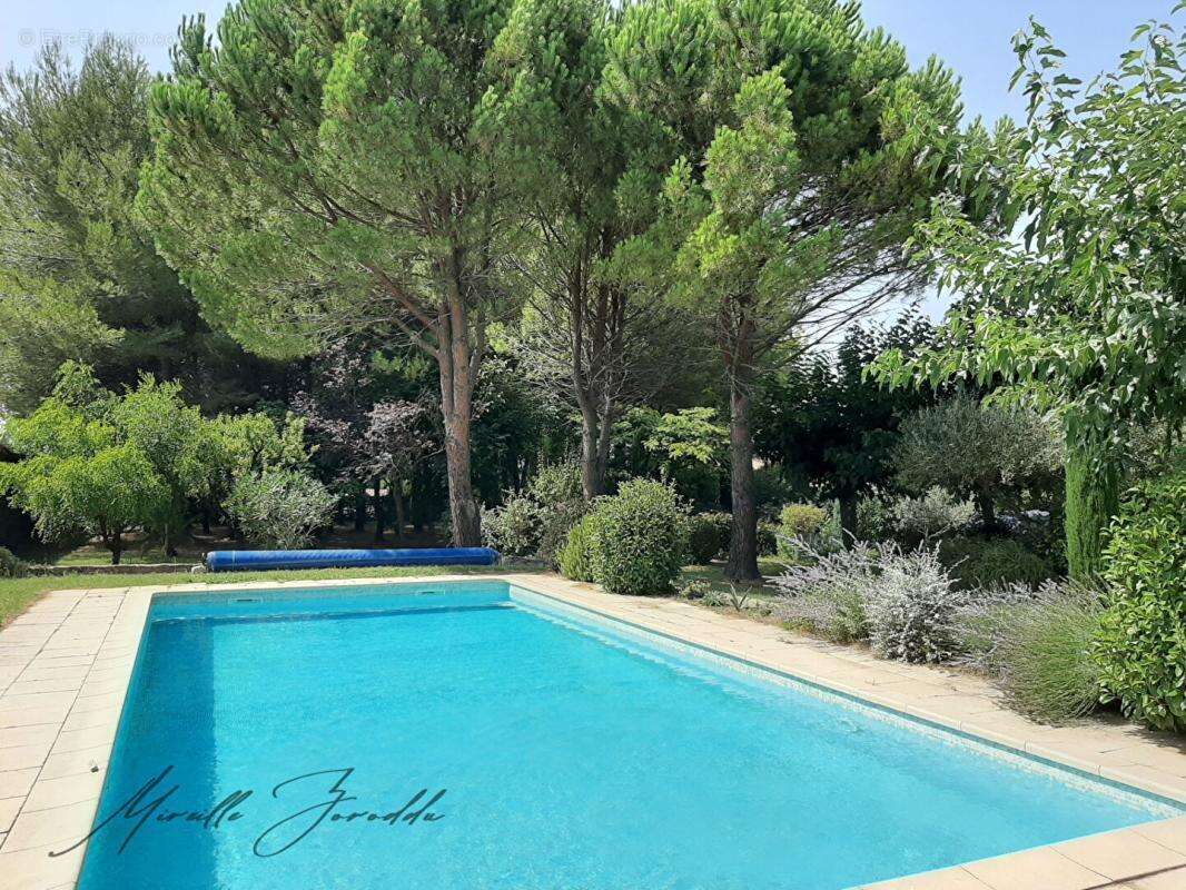 Maison à SAINT-REMY-DE-PROVENCE